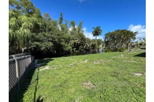 2141 Hypoluxo Road, Lake Worth, FL 33462 - MLS#R11130697