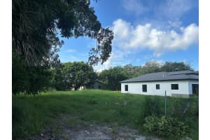 4896 Alberta Avenue, West Palm Beach, FL 33417 - MLS#R11130745