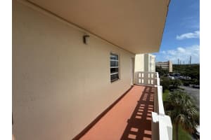 301 SE 3rd Street 510, Dania Beach, FL 33004 Sold 10/30/25