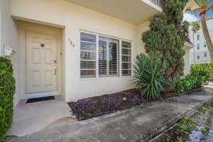 584 SE 20th Avenue 2, Deerfield Beach, FL 33441 - MLS#R11130765