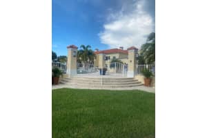 5010 Harmony Circle 206, Vero Beach, FL 32967 - MLS#R11130780
