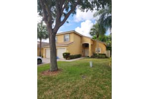 5242 Victoria Circle, West Palm Beach, FL 33409 - MLS#R11130803