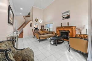 375 SW 205th Avenue, Pembroke Pines, FL 33029 - MLS#R11130833