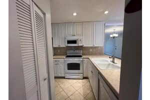 3402 Gardens East Drive 18b, Palm Beach Gardens, FL 33410 - MLS#R11130834