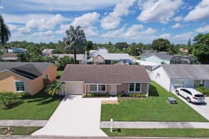 105 Wingate Drive, Jupiter, FL 33458 - MLS#R11130837