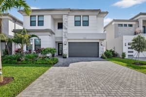 8366 Essex Country Club Drive, Boca Raton, FL 33434 - MLS#R11130841