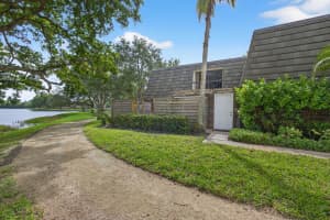 411 4th Terrace, Palm Beach Gardens, FL 33418 - MLS#R11130851