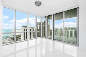 851 Ne 1st Avenue 4111, Miami
