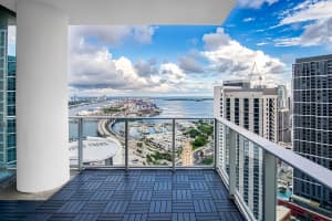851 NE 1st Avenue 4111, Miami, FL 33132 - MLS#R11130894