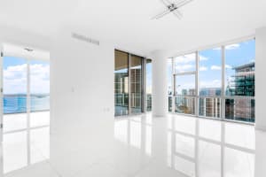 851 NE 1st Avenue 4111, Miami, FL 33132 - MLS#R11130894