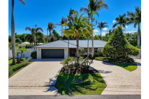 15 River Drive, Tequesta, FL 33469 Sold 12/01/25