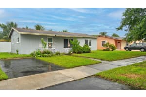 71 NE 206th Terrace, Miami Gardens, FL 33179 - MLS#R11130900