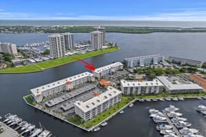 28 Yacht Club Drive 102, North Palm Beach, FL 33408 - MLS#R11130902