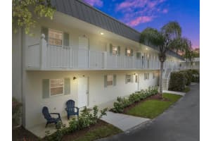 900 Jasmine Lane 10a, Vero Beach, FL 32963 - MLS#R11130910
