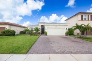 8405 NW Greenbank Circle, Port Saint Lucie, FL 34987 - MLS#R11130942