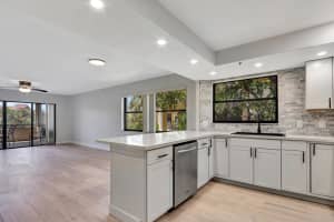 700 Uno Lago Drive, Juno Beach, FL 33408 - MLS#R11130943