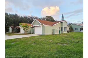 1321 La Haven Court, Port Saint Lucie, FL 34952 - MLS#R11130944