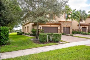 10283 Wellington Parc Drive, Wellington, FL 33449 - MLS#R11130978