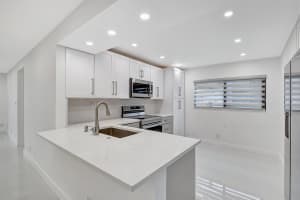 15378 Lakes Of Delray Boulevard 3, Delray Beach, FL 33484 - MLS#R11130982