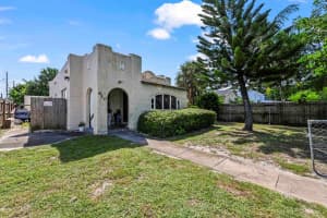 610 32nd Street, West Palm Beach, Fl 33407, West Palm Beach