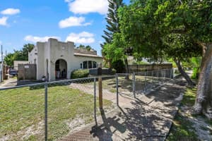 MLS# R11131019, West Palm Beach, Florida 33407