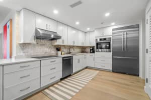 2784 Ocean Boulevard, Palm Beach, FL 33480 - MLS#R11131023