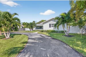 149 SE 27th Way, Boynton Beach, FL 33435 - MLS#R11131025