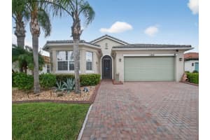 11894 Crestwood Circle, Port Saint Lucie, FL 34987 - MLS#R11131041
