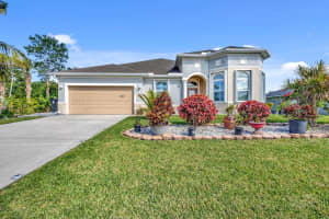 2621 SW Feather Ter Terrace, Port St Lucie, FL 34953 - MLS#R11131059
