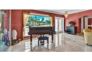 1200 Hollywood Boulevard, Hollywood, FL 33019 - MLS#R11131071