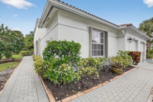 8421 Logia Circle, Boynton Beach, FL 33472 - MLS#R11131072