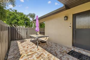 541 Shady Pine Way A, Greenacres, FL 33415 - MLS#R11131075