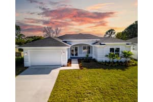 10615 Sugar Pine Drive, Fort Pierce, FL 34945 - MLS#R11131100