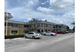 3360 Lake Osborne Drive 107, Lake Worth Beach, FL 33461 - MLS#R11131170