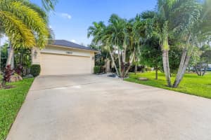 1357 SW Idol Avenue, Port Saint Lucie, FL 34953 - MLS#R11131174