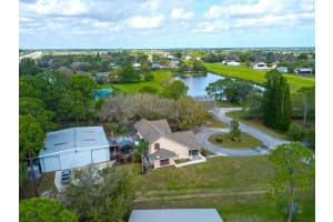 505 Wright Circle, Vero Beach, FL 32968 - MLS#R11131175