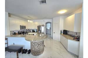 11500 NW 79th Lane, Doral, FL 33178 - MLS#R11131177