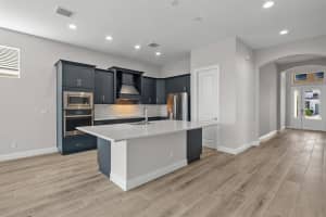 12501 Sunrise Lk Terrace, Port Saint Lucie, FL 34987 - MLS#R11131222