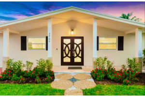 3700 Australian Court, West Palm Beach, FL 33407 - MLS#R11131291