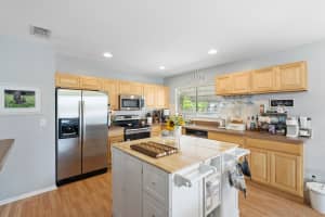 1457 SE Buckingham Terrace, Port Saint Lucie, FL 34952 - MLS#R11131294
