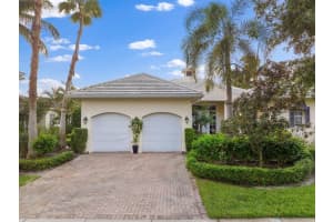 6585 Martinique Way, Vero Beach