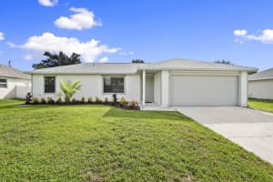 4541 SW Uleta Street, Port Saint Lucie, FL 34953 - MLS#R11131380