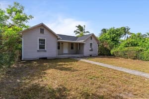 127 S C Street, Lake Worth Beach, FL 33460 - MLS#R11131393