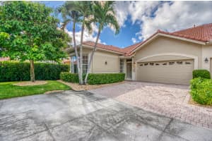 54 Monterey Pointe Drive, Palm Beach Gardens, FL 33418 - MLS#R11131396