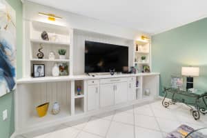 702 Buttonwood Lane, Boynton Beach, FL 33436 - MLS#R11131400