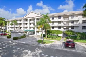 3650 Whitehall Drive 202, West Palm Beach, FL 33401 - MLS#R11131407