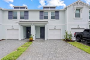 5731 Se Edgewater Circle, Stuart