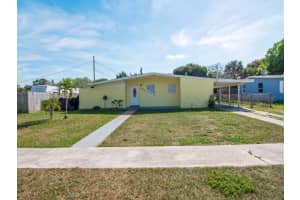 104 SE El Sito Court, Port Saint Lucie, FL 34952 - MLS#R11131449