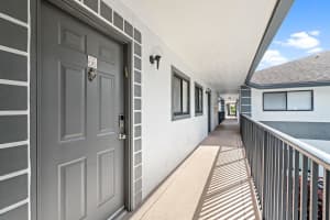 15364 Lakes Of Delray Boulevard 66, Delray Beach, FL 33484 Sold 11/21/25