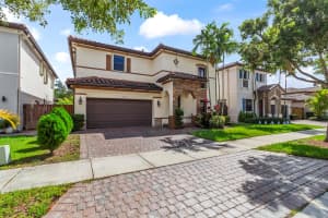 11823 SW 151st Place, Miami, FL 33196 - MLS#R11131495